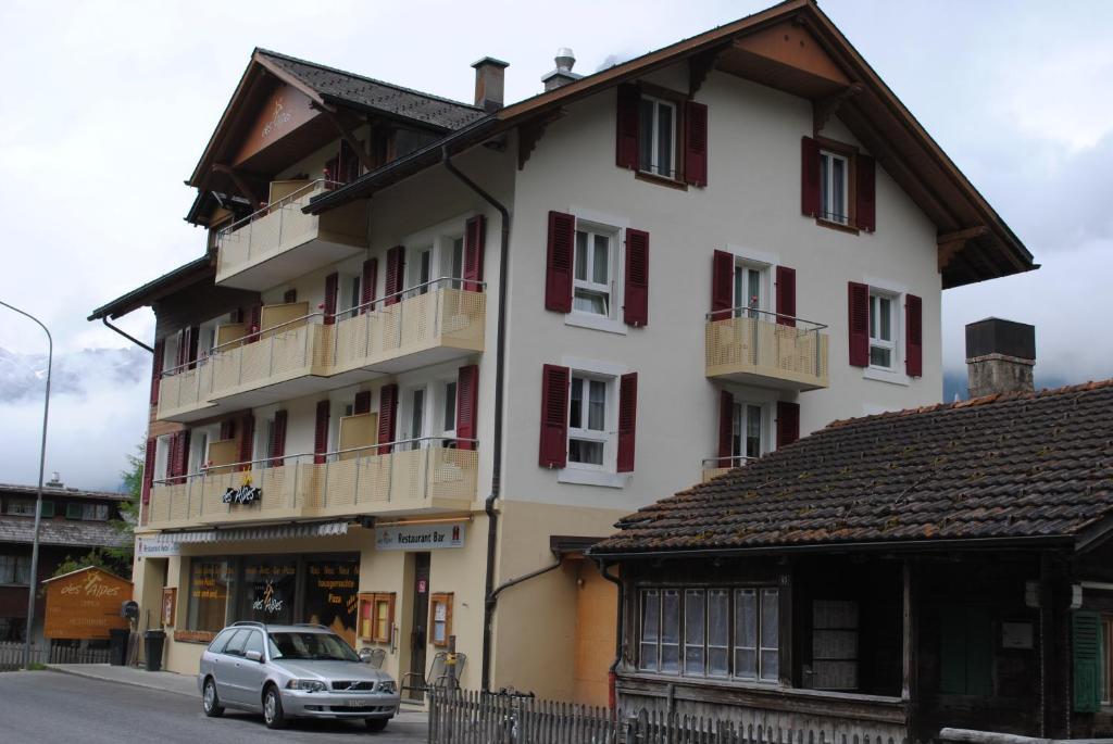 Hotel Des Alpes Kandersteg Bagian luar foto